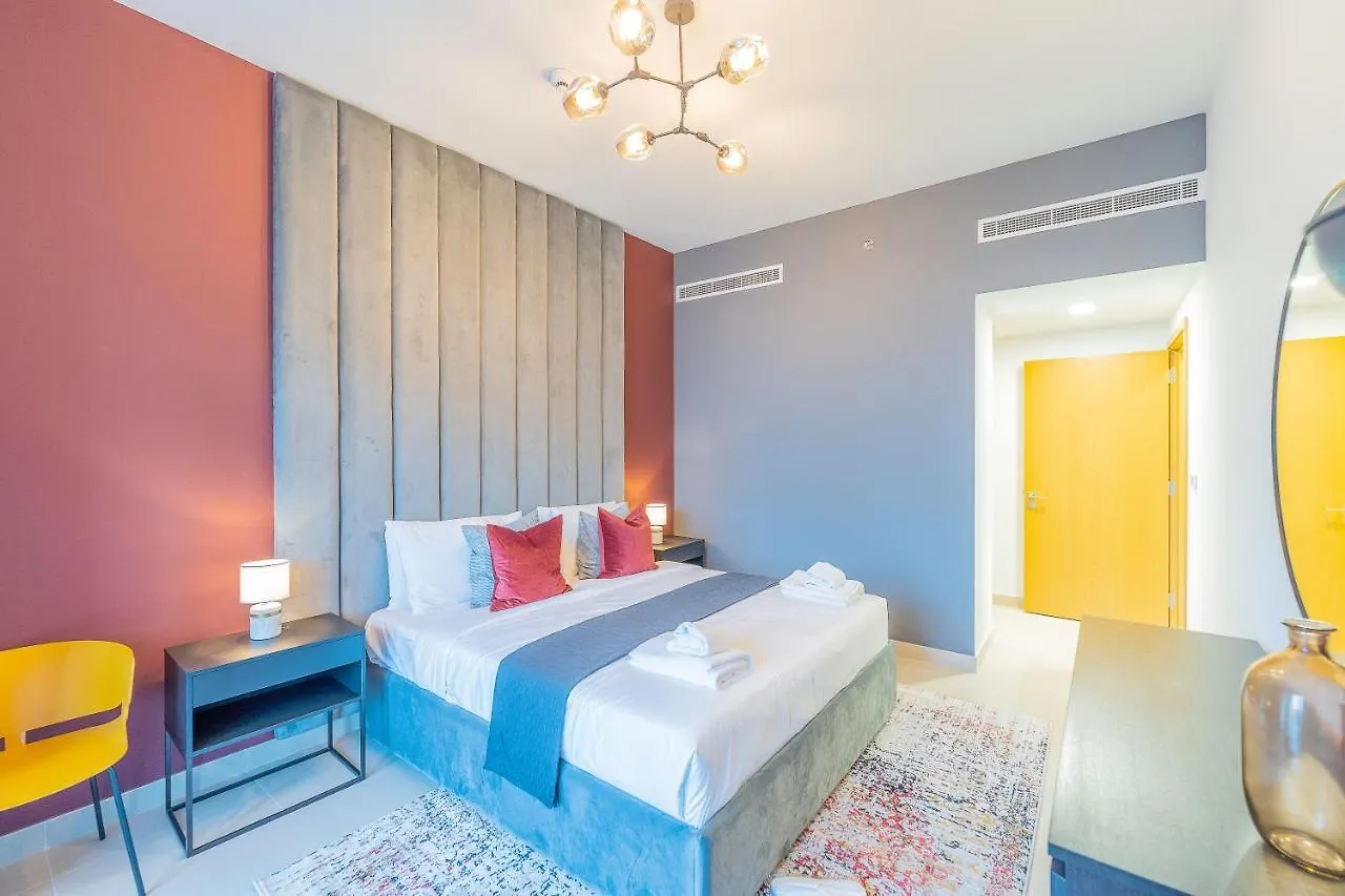 Appartamento Spacious Art Deco Apt With Burj & Canal Views Dubai