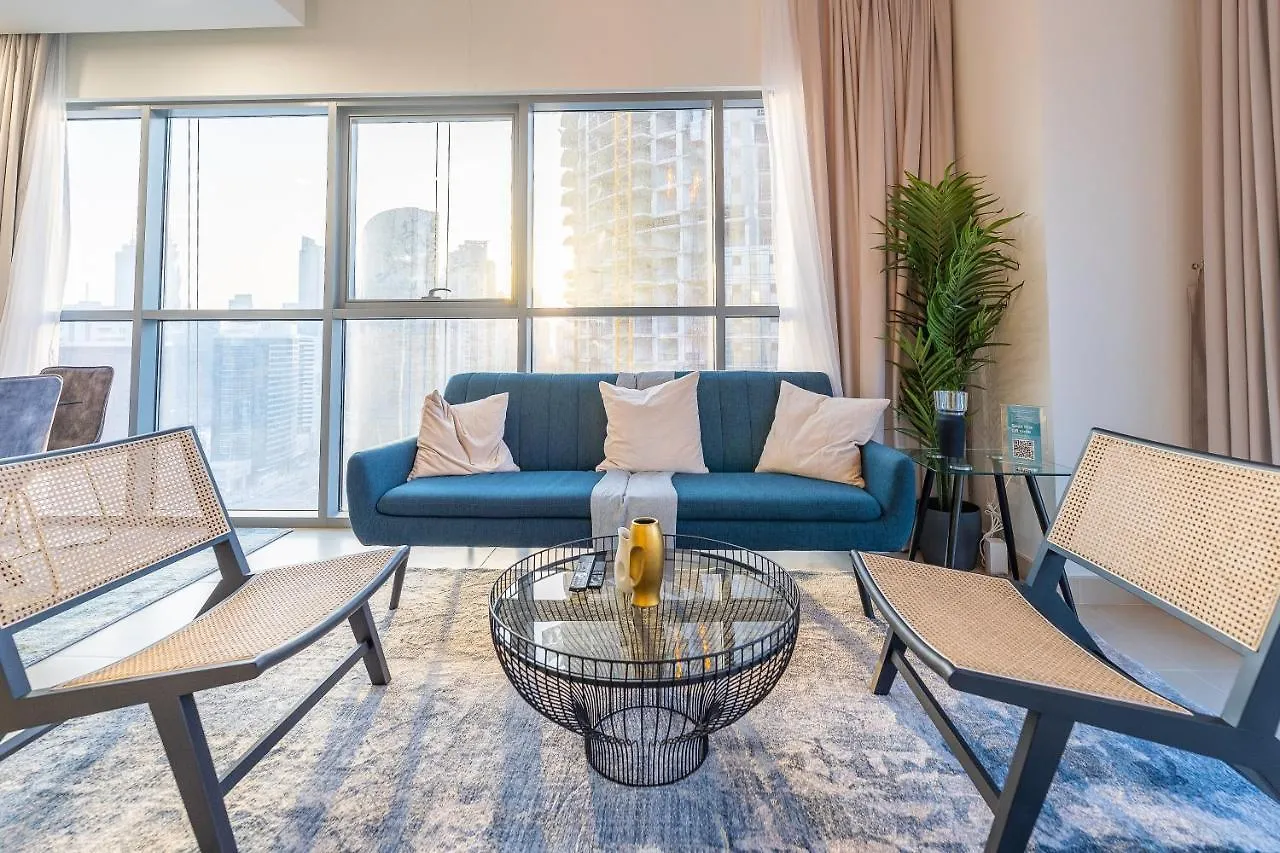 Lejlighed Spacious Art Deco Apt With Burj & Canal Views Dubai