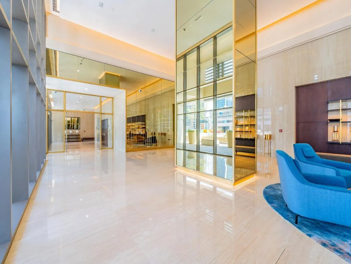 Spacious Art Deco Apt With Burj & Canal Views Dubai 0*,